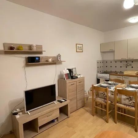 Apartment Slanica Mak *